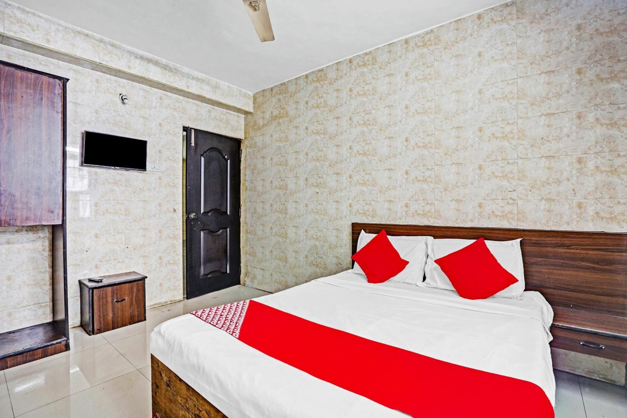 Hotel O Arunachala Guest House Chennai Esterno foto
